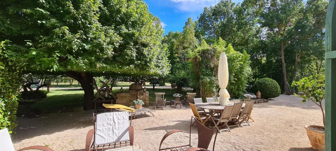 Le Mas de Trévouse Saint-Saturnin-lès-Avignon Esterno foto