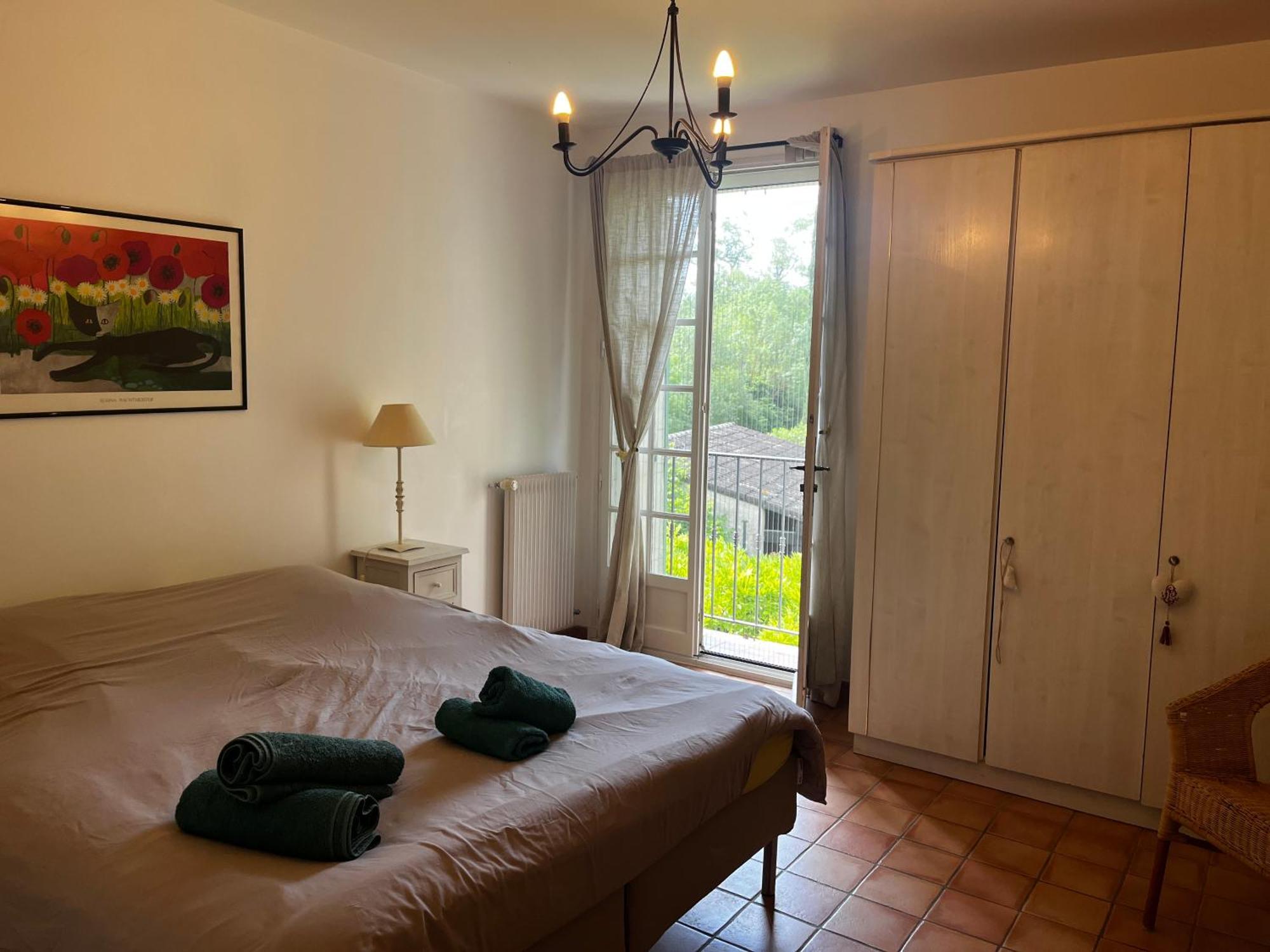 Le Mas de Trévouse Saint-Saturnin-lès-Avignon Esterno foto
